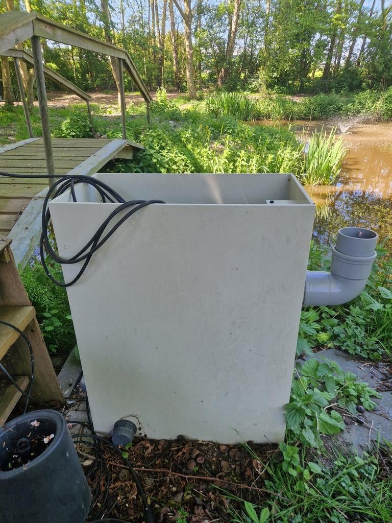 Grote Vijverfilter - Gebruikt maar functioneel, Tuin en Terras, Vijver-toebehoren, Ophalen, Gebruikt, Vijverfilter