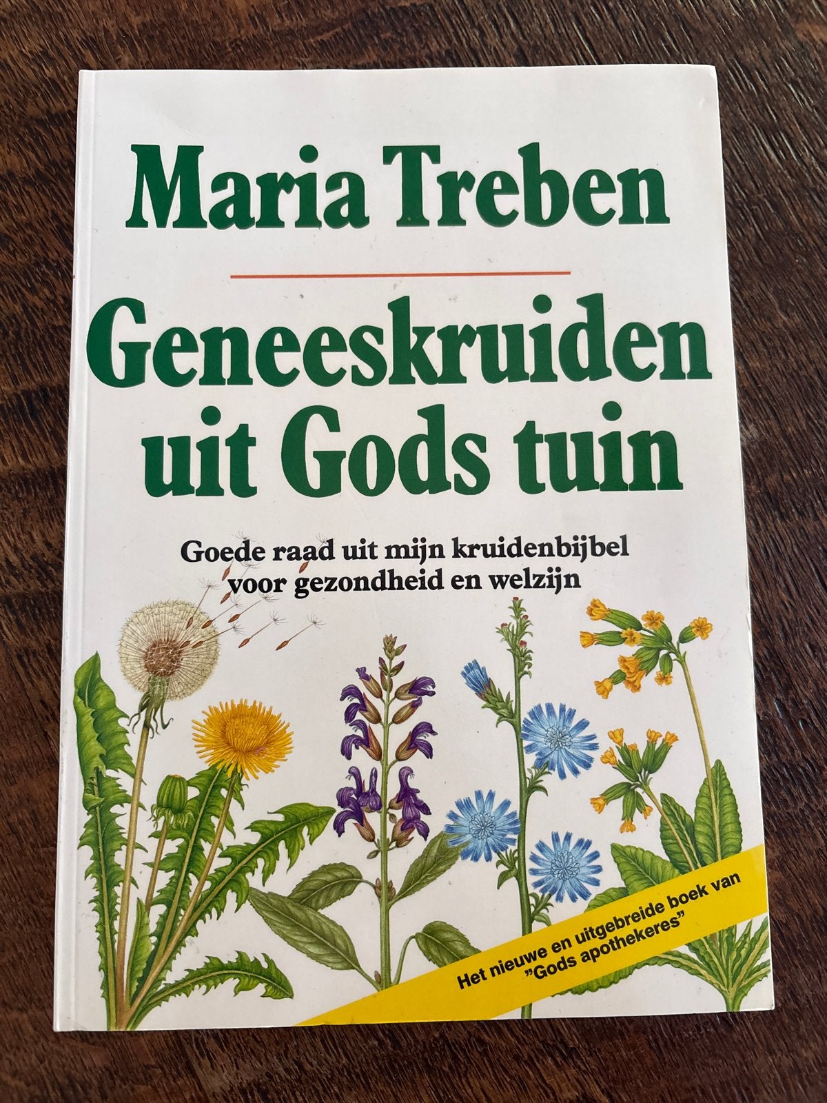 Maria Treben - Geneeskruiden uit Gods tuin, Boeken, Ophalen of Verzenden, Zo goed als nieuw, Kruiden en Alternatief