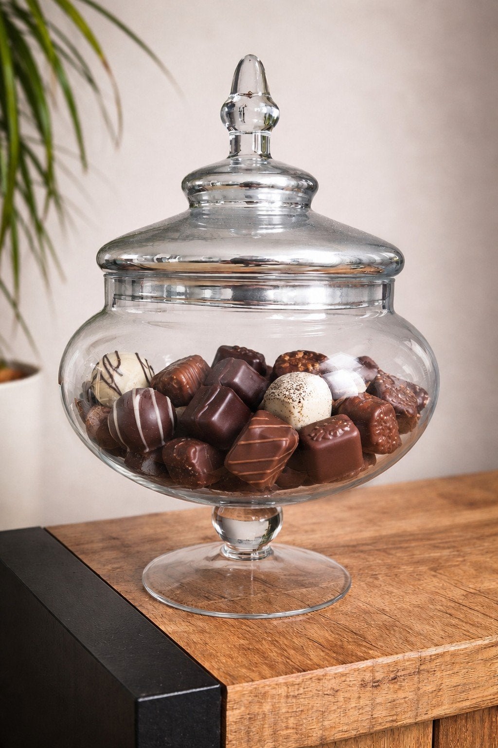 mooie glazen ( snoep)pot / bonbonniere/ stolp, Glas, Ophalen, Zo goed als nieuw, Met deksel