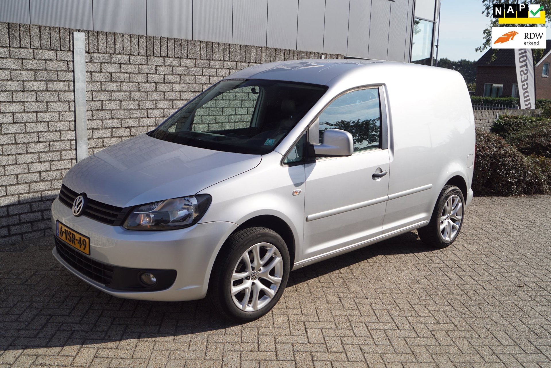 Volkswagen Caddy 1.6 TDI Navi Airco Elektrische Ramen en Spi, Voorwielaandrijving, Gebruikt, 4 cilinders, 700 kg