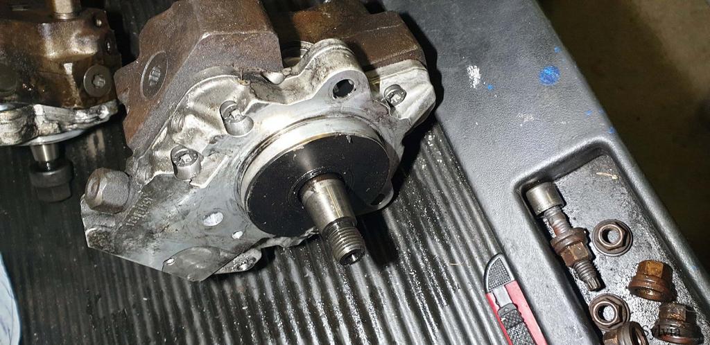 Hogedrukpomp dieselpomp BMW motorcode M57  0445010146 779833, Gebruikt, -, -, Ophalen of Verzenden