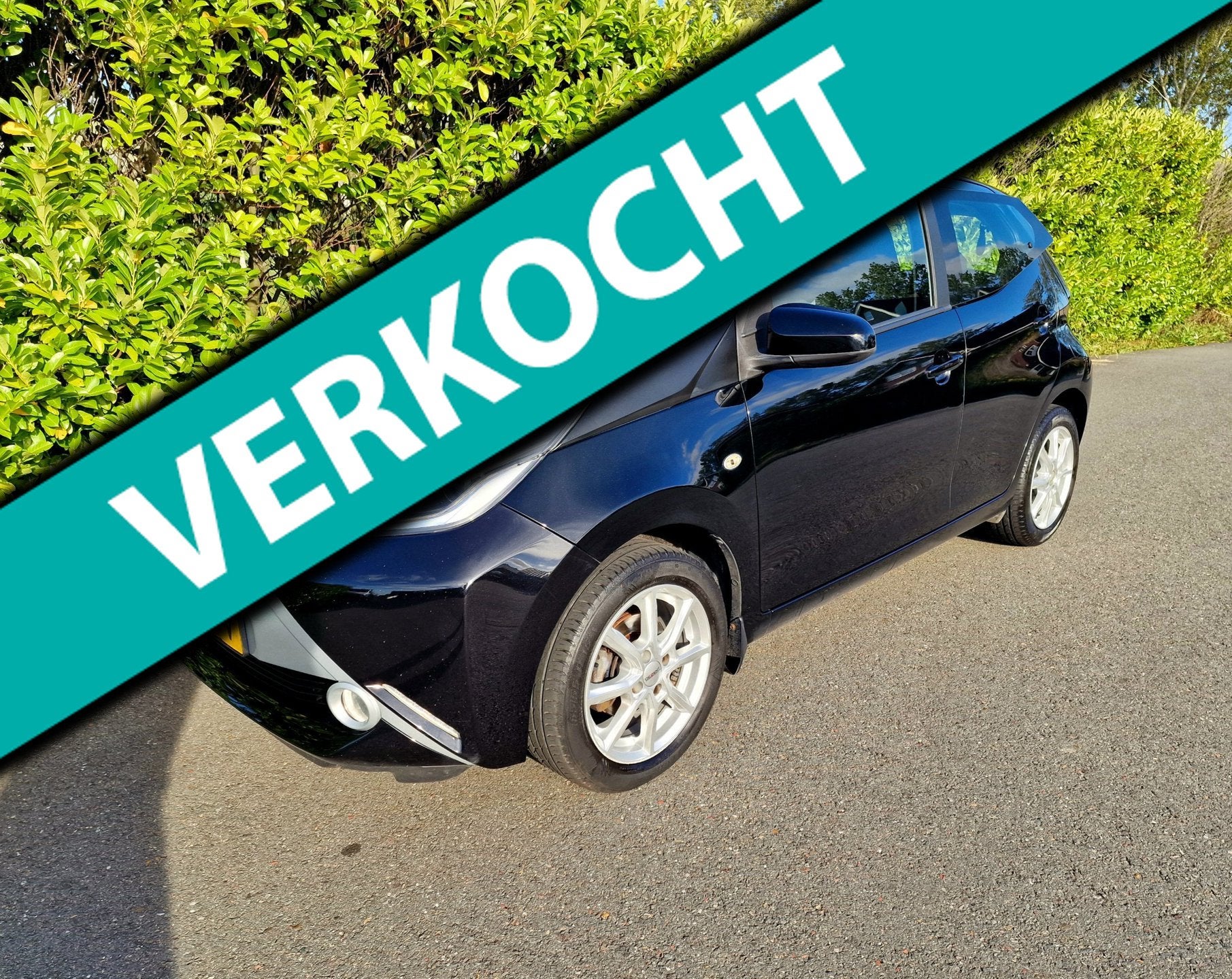 Toyota Aygo 1.0 VVT-i x-play Nw Koppeling Airco CarPlay, Voorwielaandrijving, Stof, Gebruikt, Euro 6