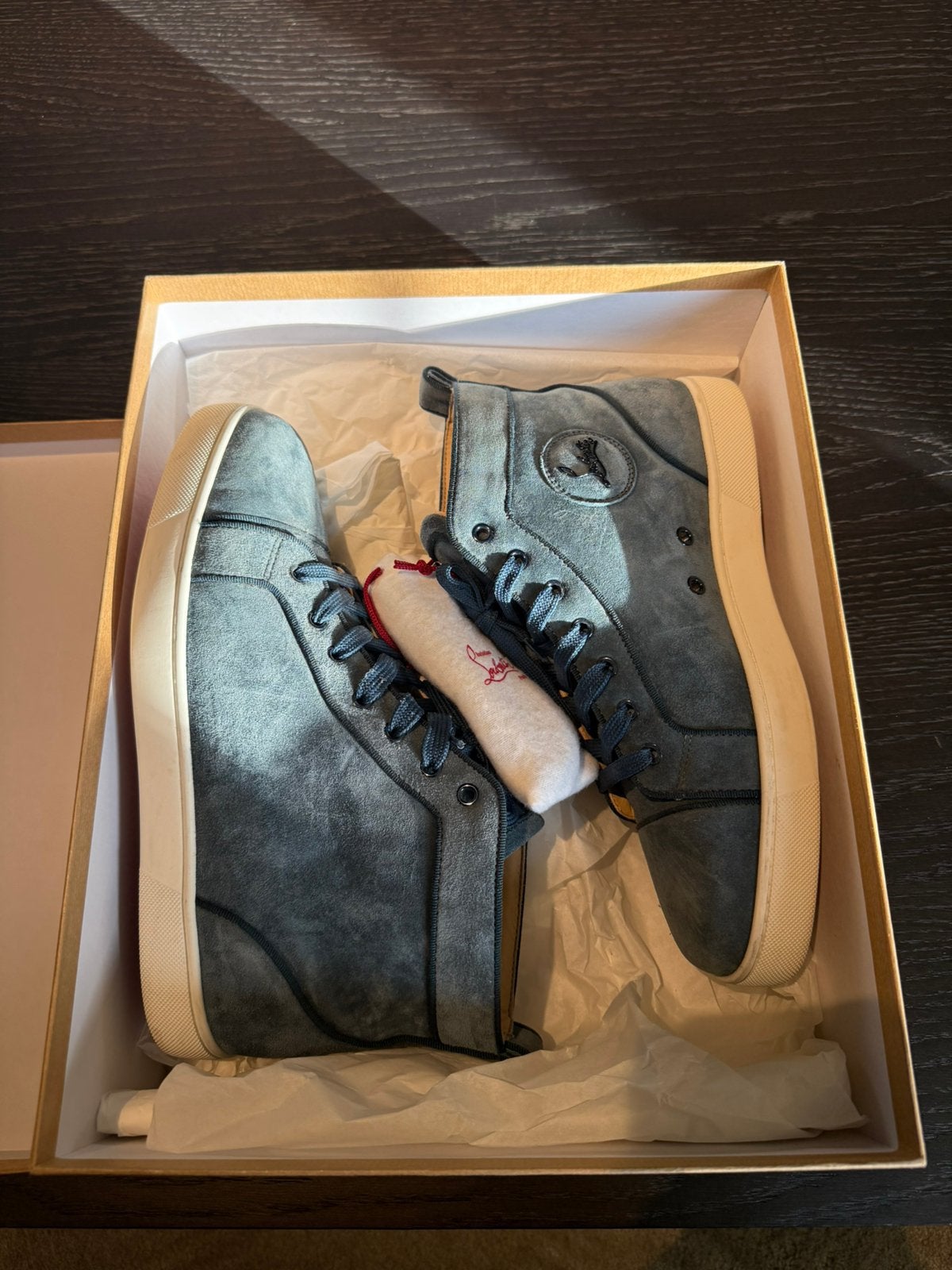 Christian Louboutin Louis Orlato Suède Sneakers Maat 41½, Ophalen of Verzenden, Zo goed als nieuw, Meisje, Schoenen
