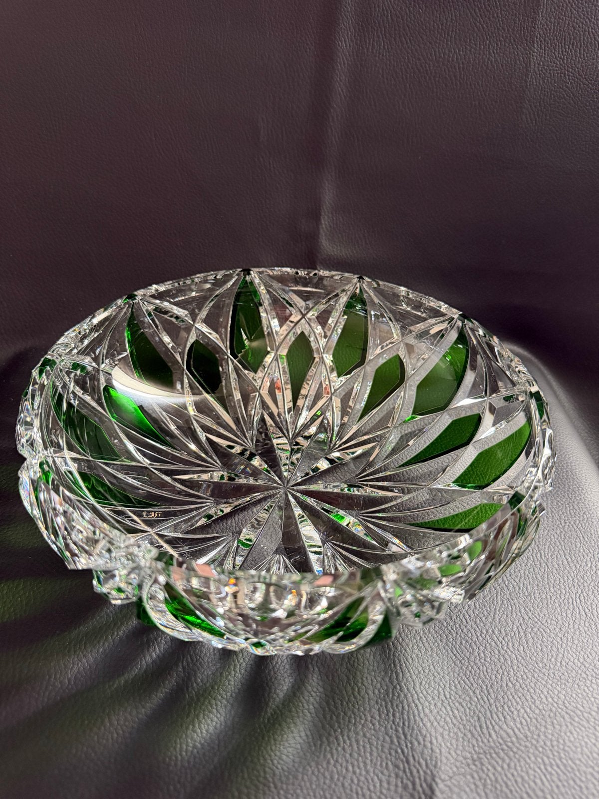 Val Saint Lambert fruitschaal - smaragd groen kristal, Antiek en Kunst, Antiek | Glas en Kristal, Ophalen of Verzenden