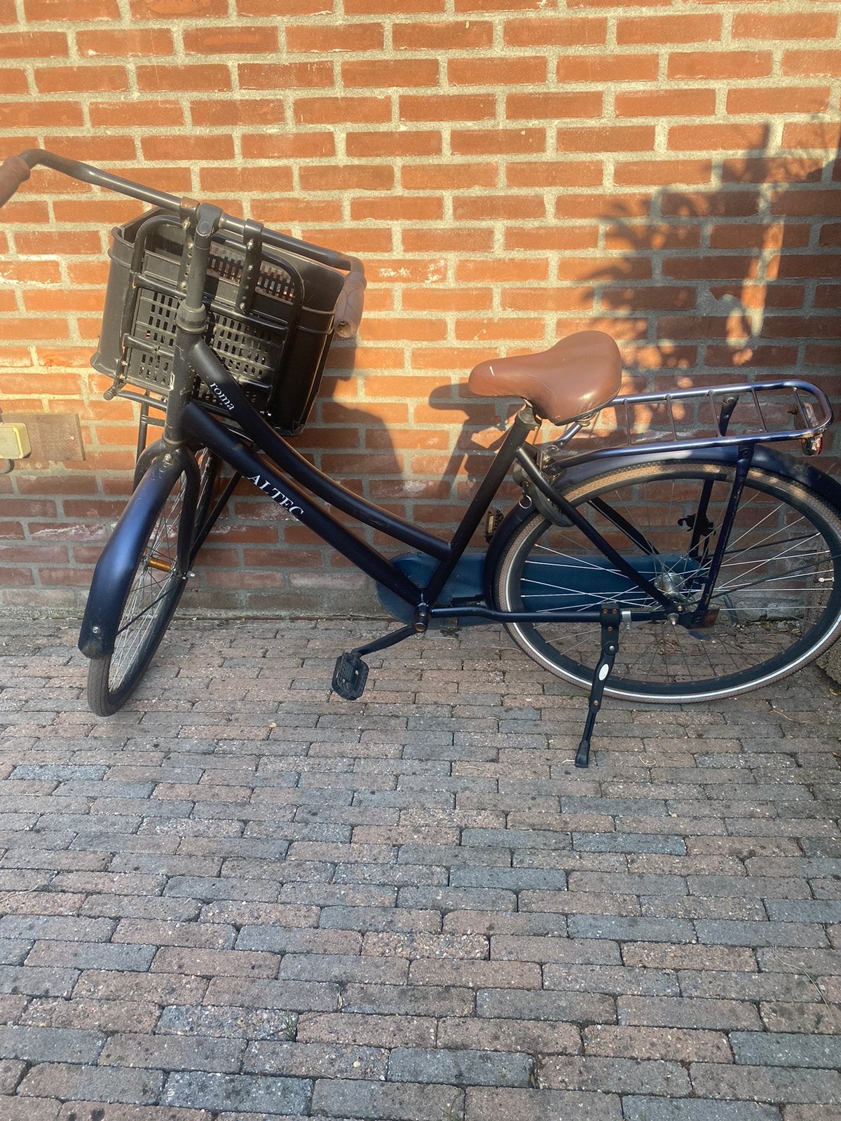 Roma Altec donkerblauwe damesfiets, Minder dan 47 cm, Ophalen, Zo goed als nieuw, Terugtraprem