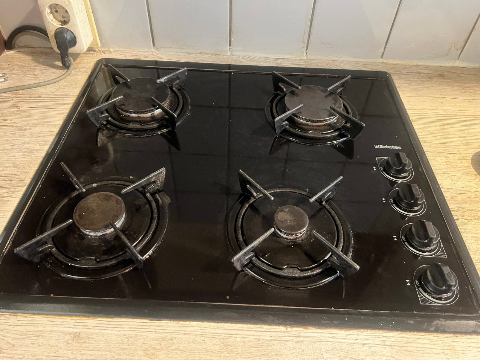 Scholtès gaskookplaat 4 pits – zwart glas, Witgoed en Apparatuur, Kookplaten, Ophalen, 4 kookzones, Zo goed als nieuw, Inbouw