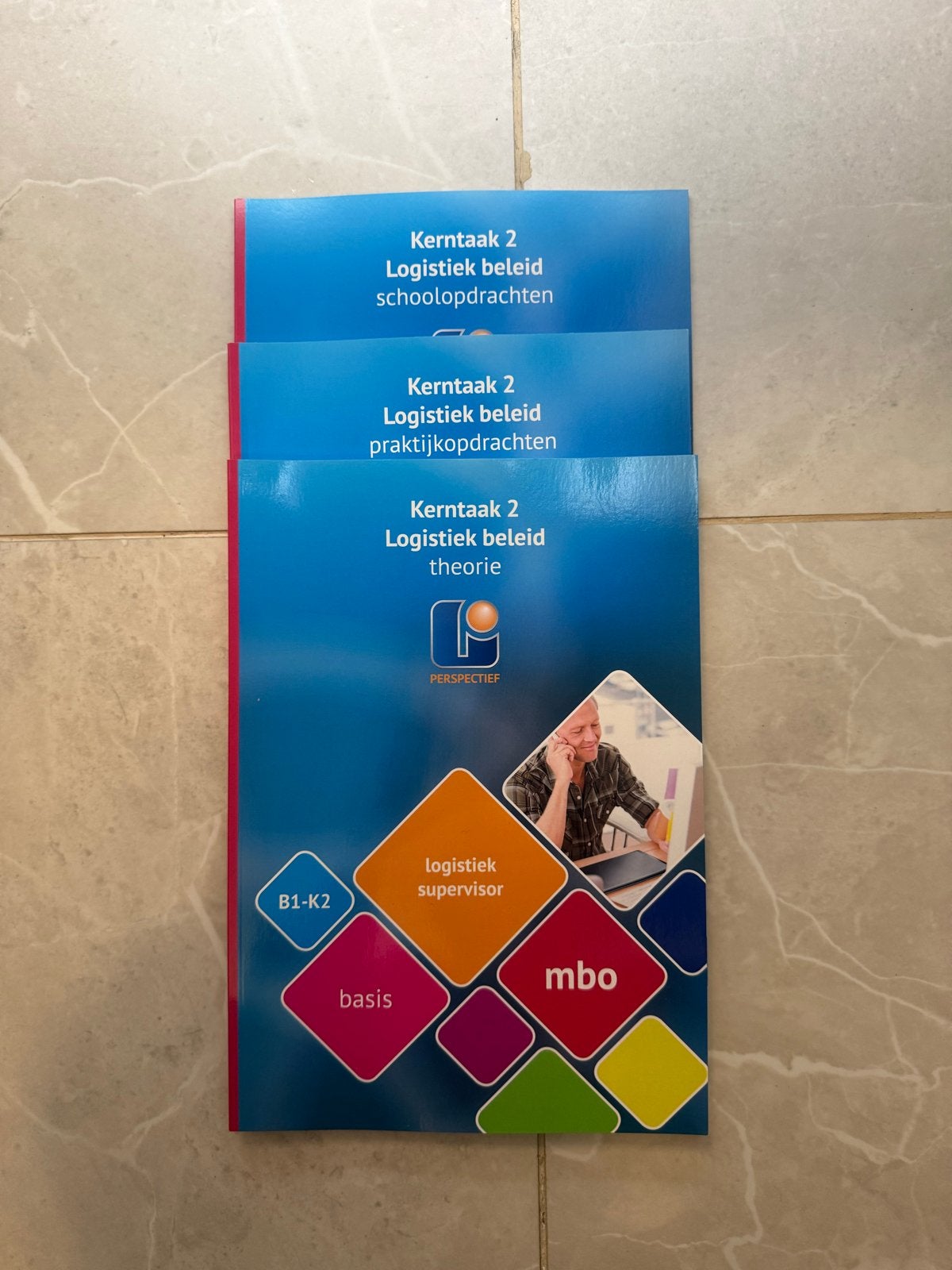 Logistiek beleid: theorie, praktijk- en schoolopdrachten, Boeken, Ophalen of Verzenden, Nieuw, MBO