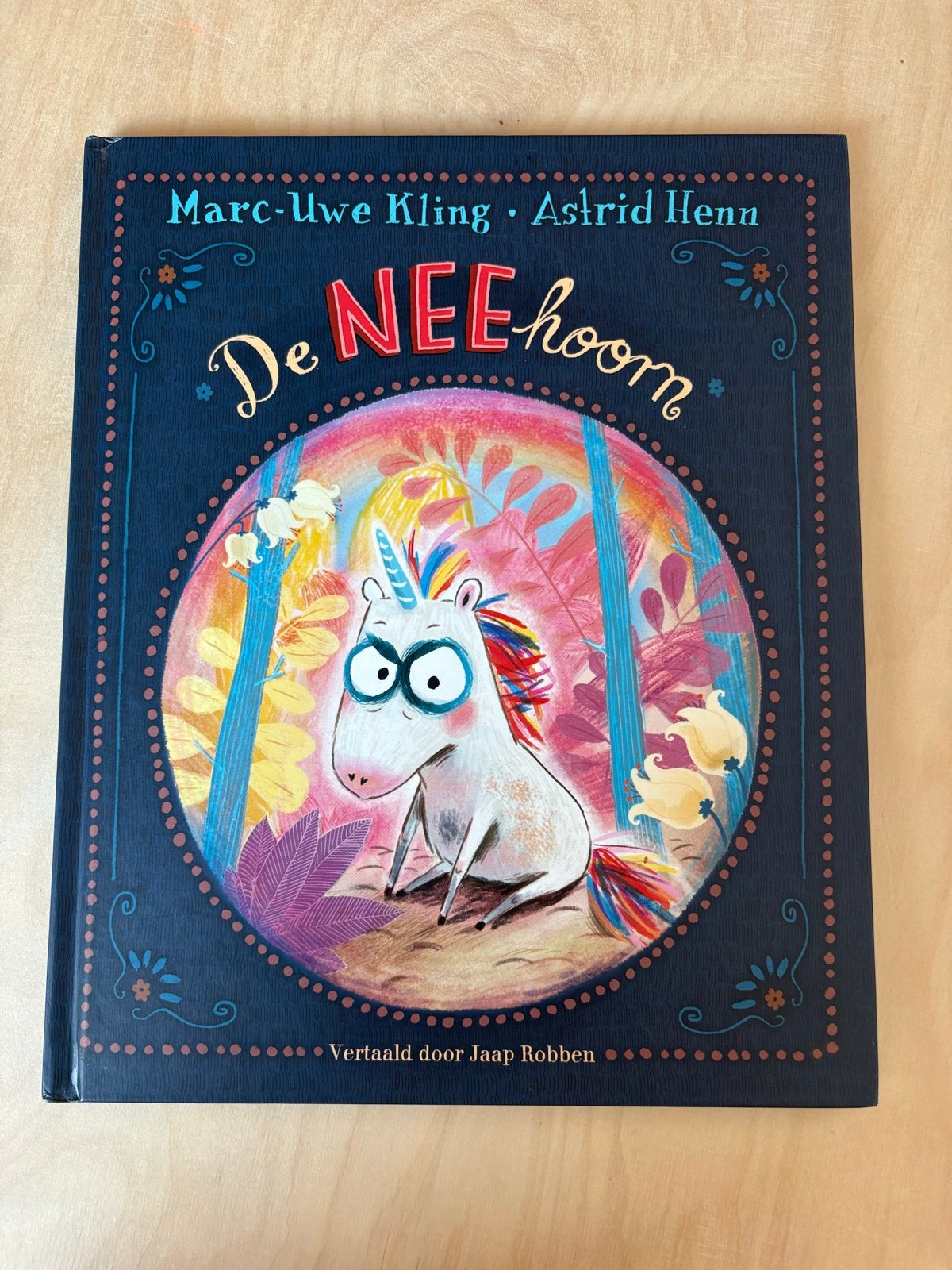 De NEEhoorn - Marc-Uwe Kling & Astrid Henn (Als nieuw), Fictie algemeen, Jongen of Meisje, Ophalen of Verzenden, Zo goed als nieuw