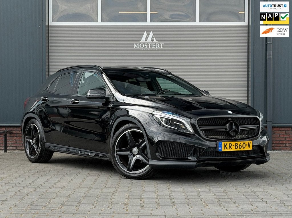 Mercedes-Benz GLA-klasse 180/122pk AMG Night Edition Plus|20, Auto's, Mercedes-Benz, Gebruikt, 4 cilinders, 715 kg, 1335 kg