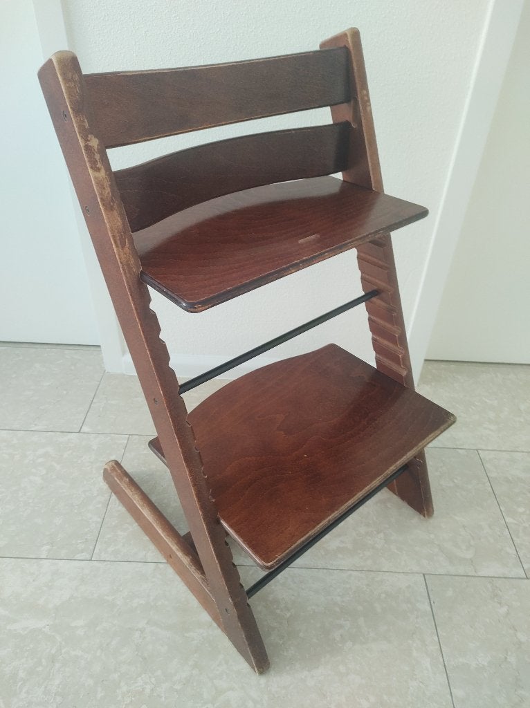 Stokke Tripp Trapp walnoot bruin oud model helemaal schoon!, Kinderen en Baby's, Ophalen, Gebruikt, Meegroeistoel, Aanschuifbaar