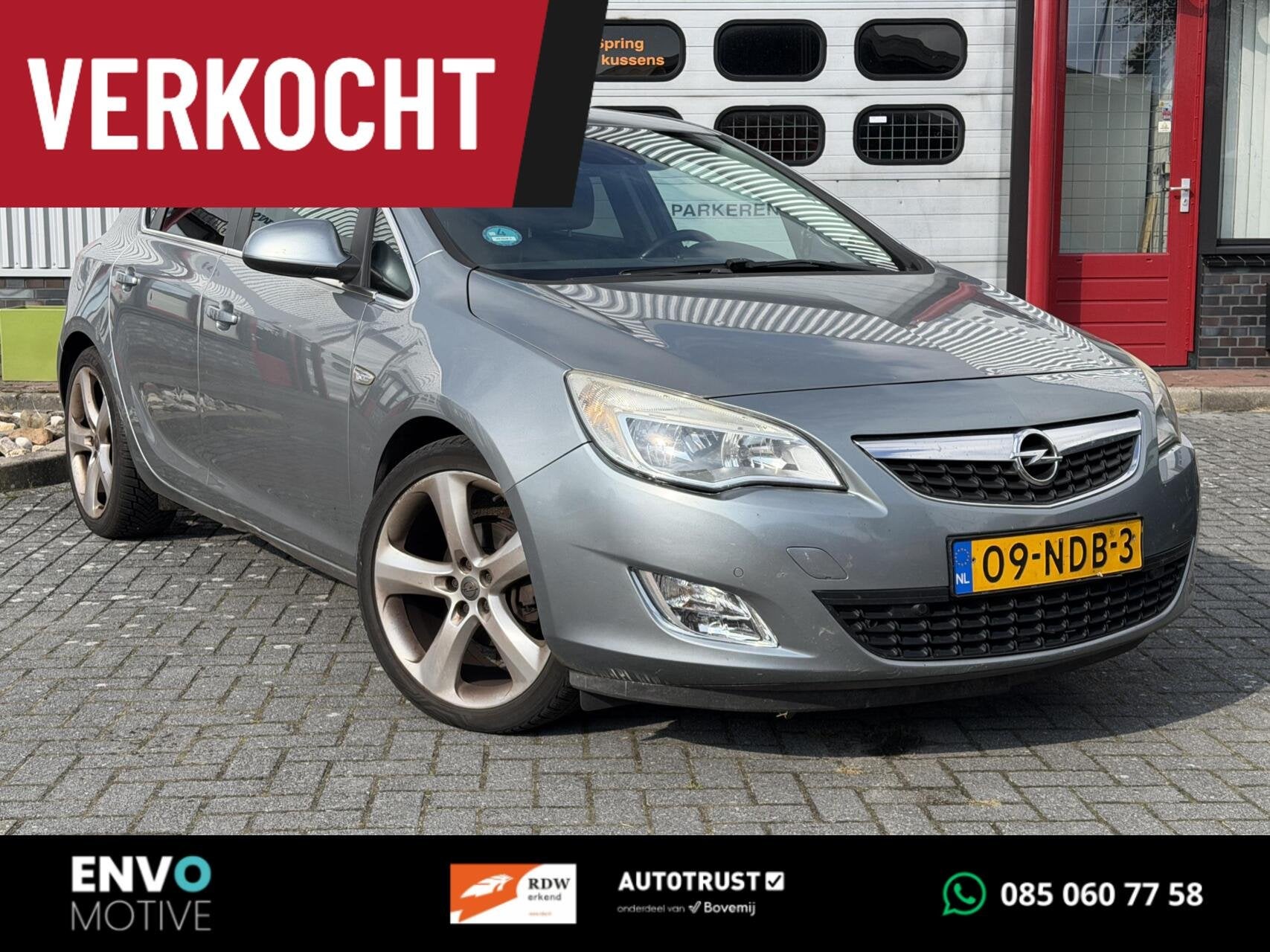 Opel Astra 1.6 Sport Clima/Navi/Leer/Stoelverwarming/LMV/PDC, Auto's, Voorwielaandrijving, Euro 5, 4 cilinders, 116 pk