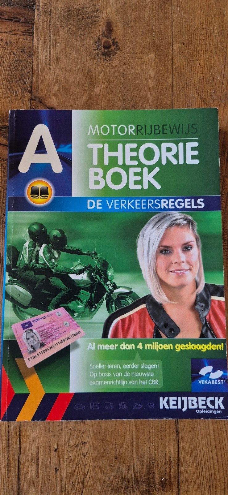 Motorrijbewijs Theorieboek - De Verkeersregels, Boeken, Studieboeken en Cursussen, Ophalen of Verzenden, Zo goed als nieuw, Overige niveaus