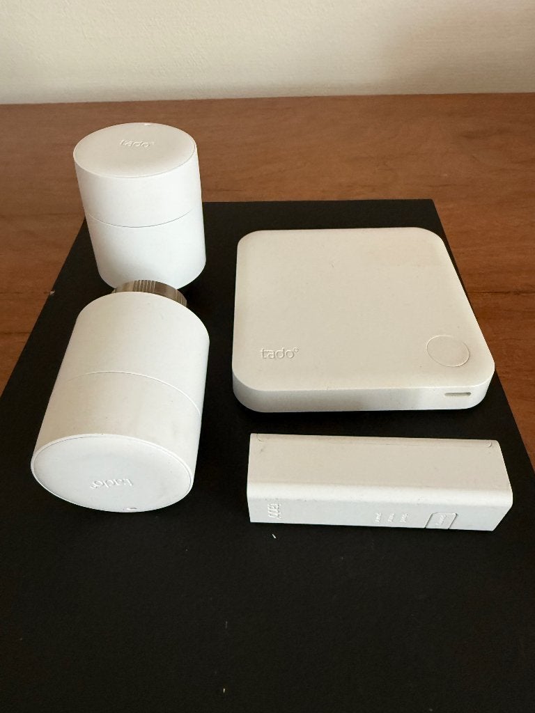 Tado V3 slim verwarmingssysteem compleet, Doe-het-zelf en Verbouw, Ophalen of Verzenden, Slimme thermostaat, Zo goed als nieuw