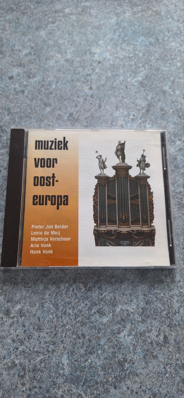 muziek voor oost-europa orgel, Orgel, Overige typen, Ophalen of Verzenden, Zo goed als nieuw