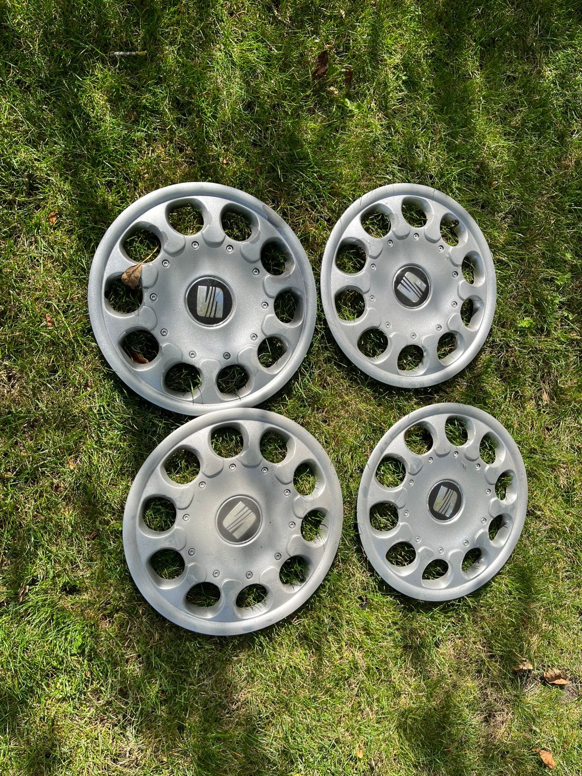 Seat wieldoppen 15 inch, Auto diversen, Ophalen of Verzenden, Gebruikt