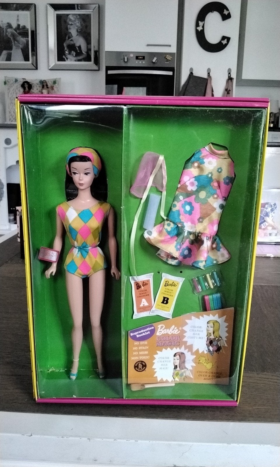 Limited Edition Color Magic Barbie Pop - Nieuw in doos, Ophalen of Verzenden, Nieuw, Barbie