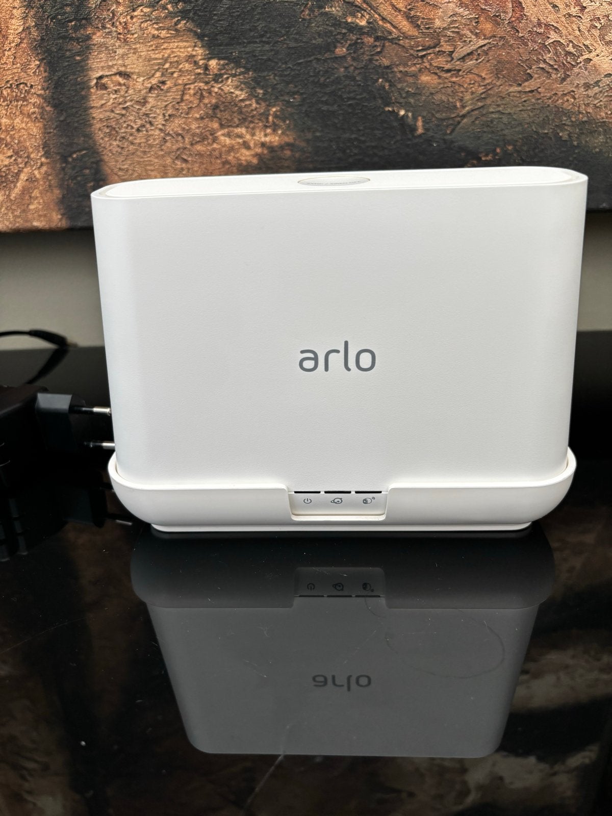 Arlo Smarthub VMB4000 - Basisstation + ophangbeugel, Ophalen of Verzenden, Zo goed als nieuw
