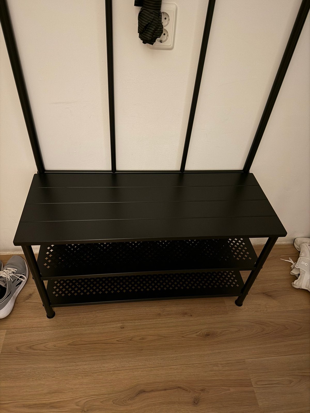 IKEA PINNIG kapstok met bank en schoenenrek, zwart, Ophalen, Zo goed als nieuw