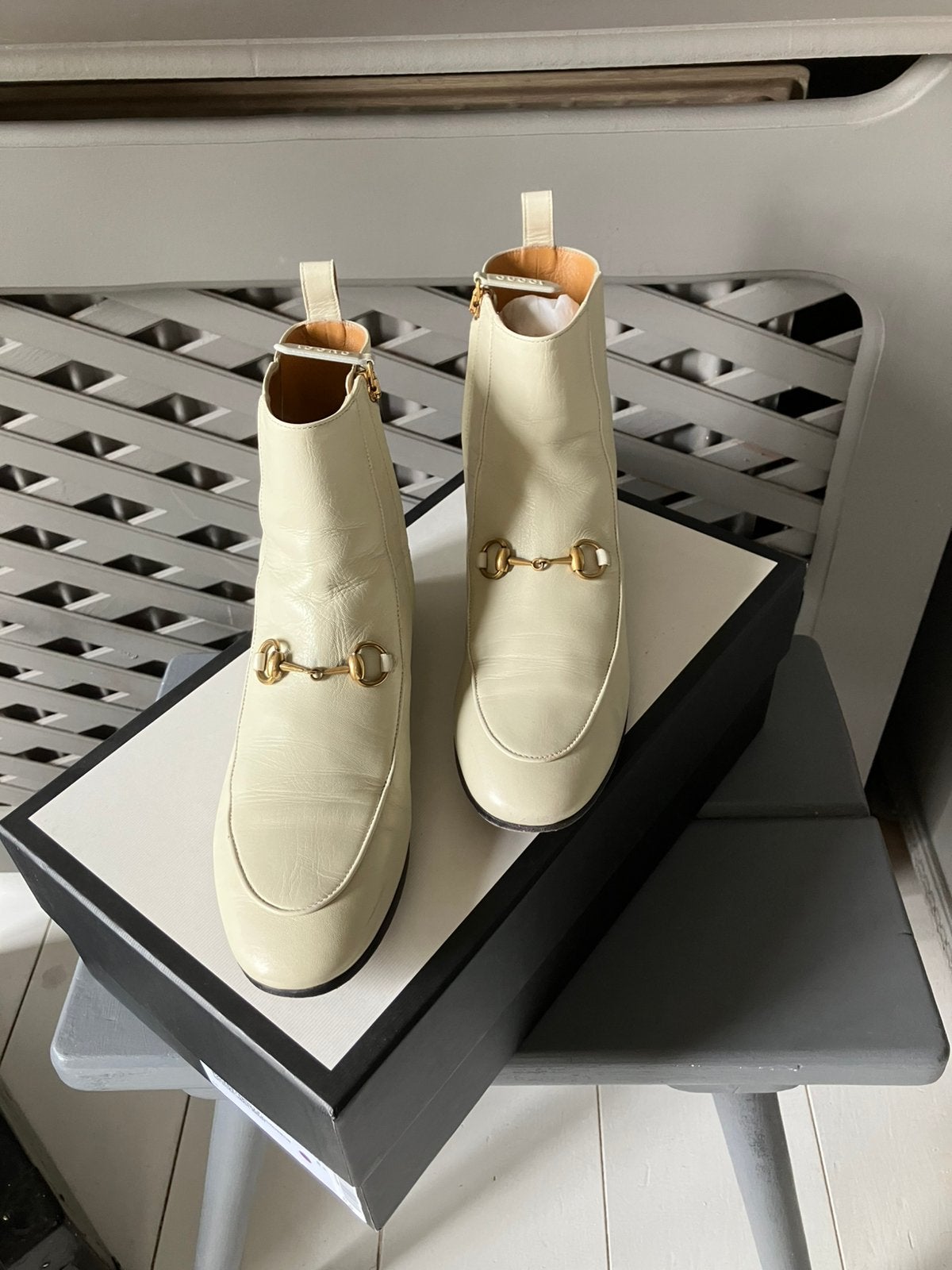Gucci laarsjes 36 origineel, Verzenden, Zo goed als nieuw, Wit
