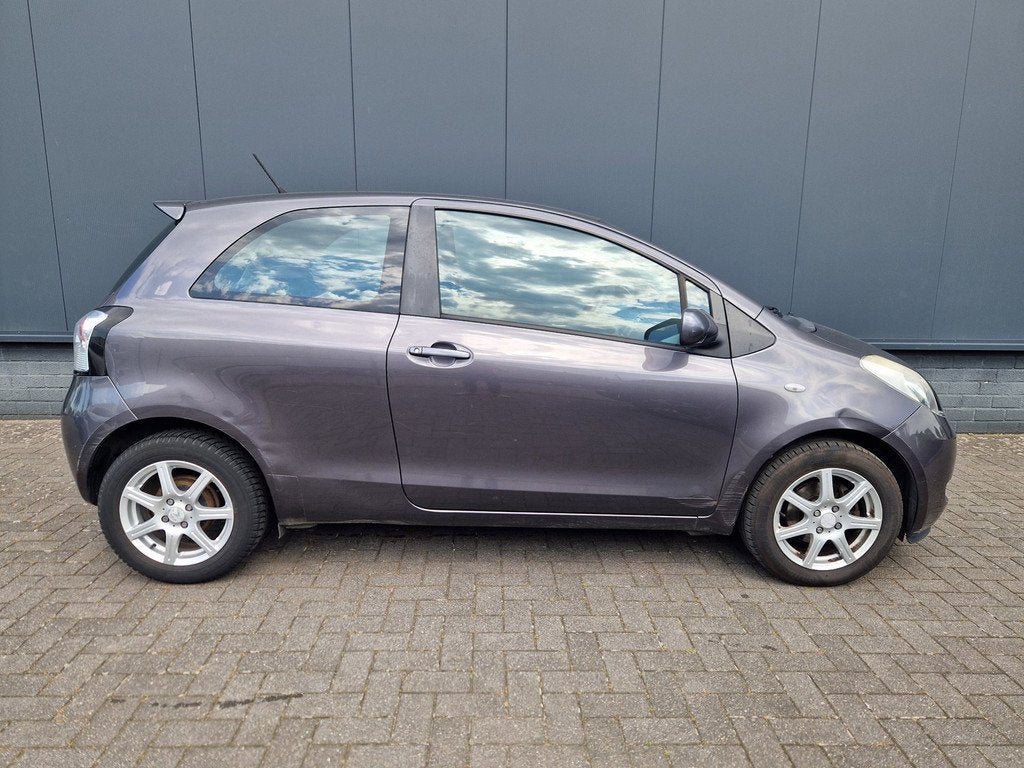 Toyota Yaris 1.3 VVTi Sol 2e Eig! ORG NL 110dkm!, Voorwielaandrijving, 12 maanden, 4 cilinders, 995 kg