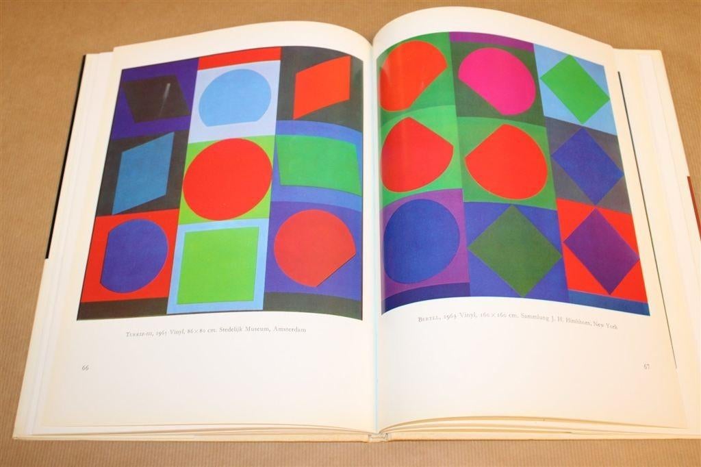 Vasarely — Rijk geïllustreerde kunstuitgave [1979], Ophalen of Verzenden, Gelezen