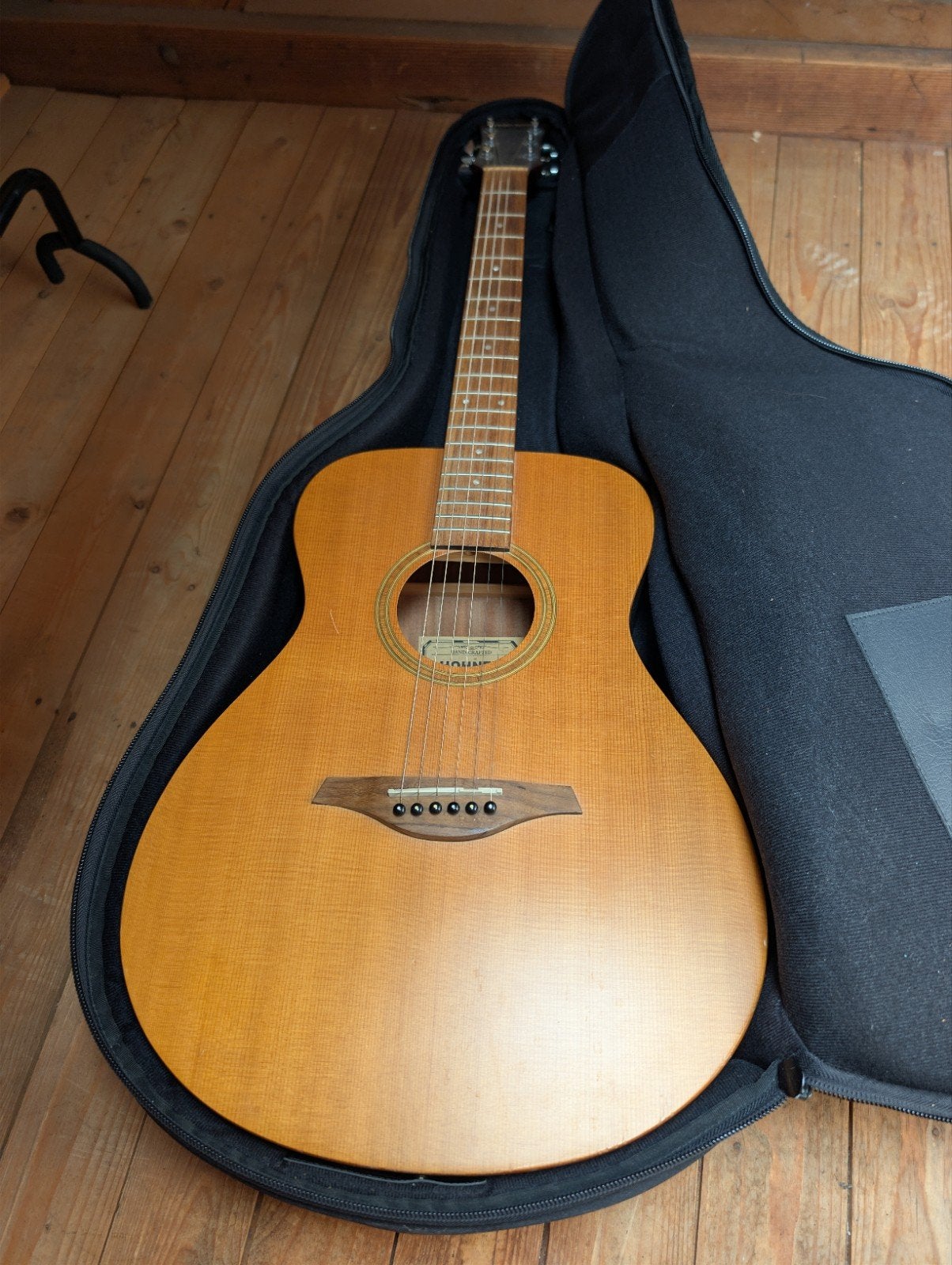 Hohner HW40F acoustische gitaar met accessoires en hoes, Muziek en Instrumenten, Snaarinstrumenten | Gitaren | Akoestisch, Ophalen