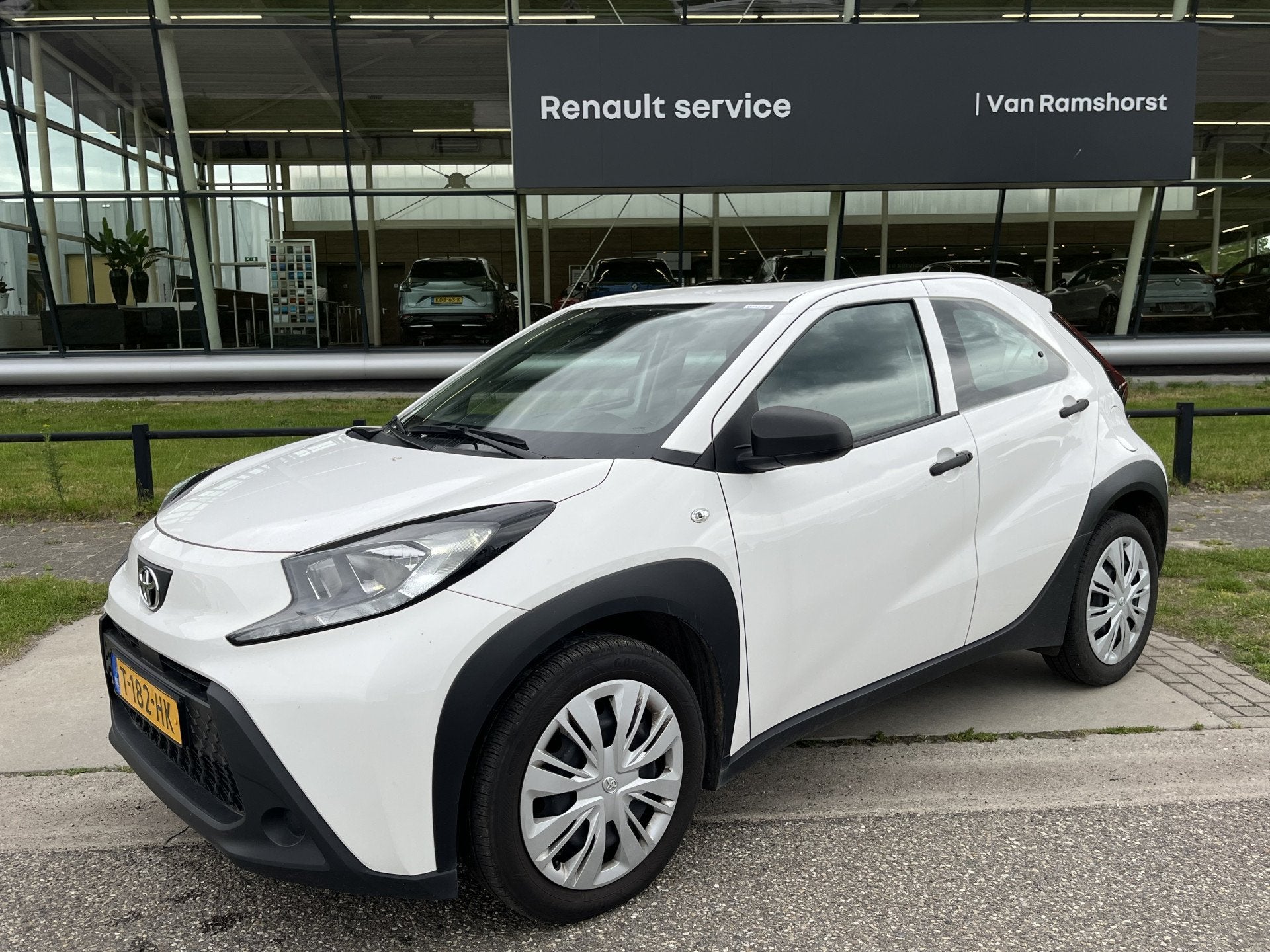 Toyota Aygo X 1.0 VVT-i MT / Airco / (bj 2023), Auto's, Toyota, 12 maanden, Stof, Gebruikt, Start-stop-systeem