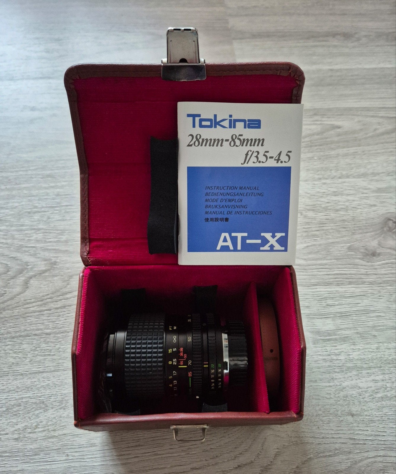 Tokina 28-85mm f/3.5-4.5 lens, Ophalen of Verzenden