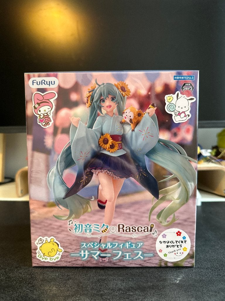 Hatsune Miku Figure – Miku x Rascal (Summer Festival Ver.), Verzenden, Nieuw
