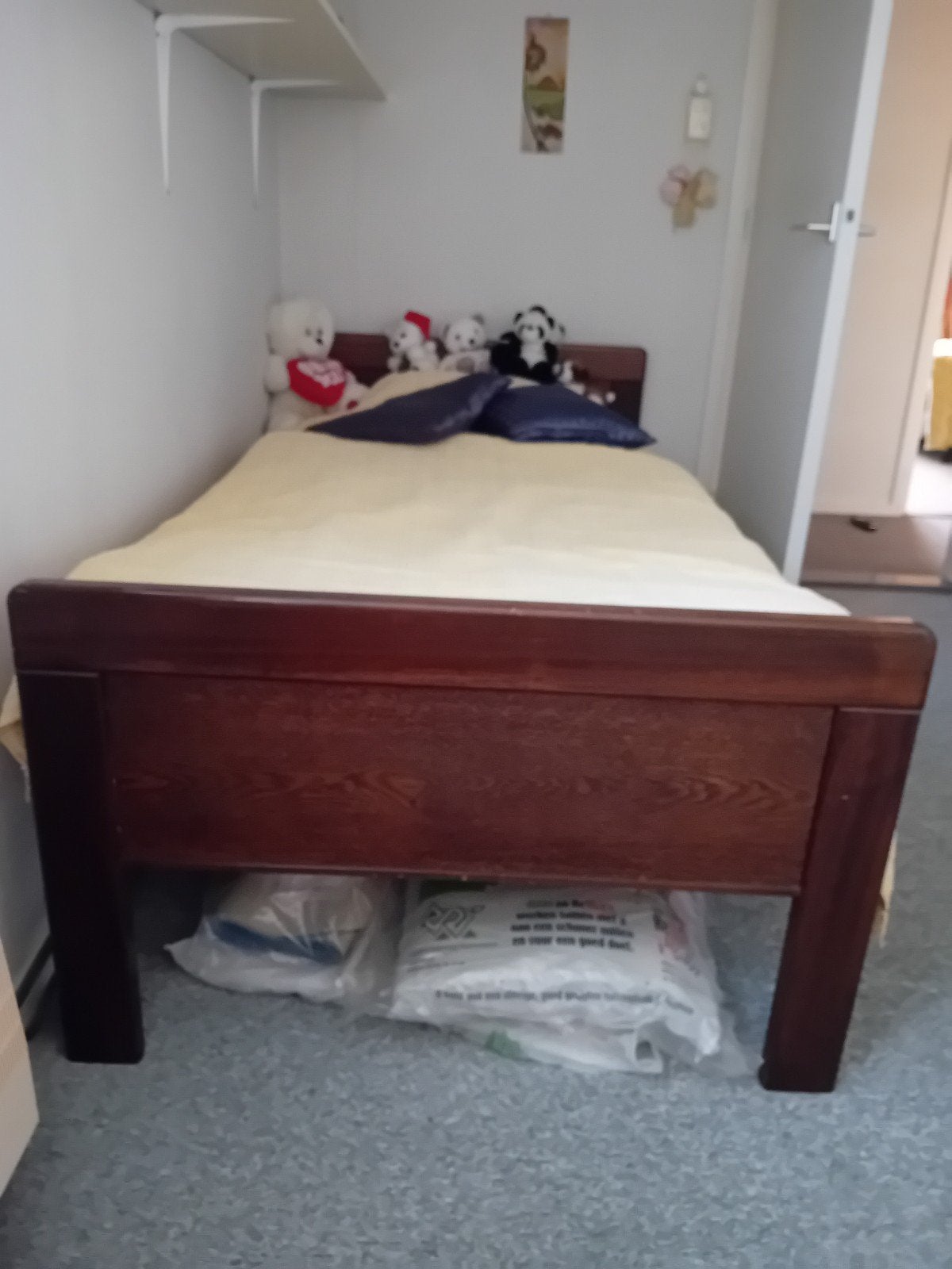 seniorenbed 90/200, Huis en Inrichting, Ophalen, Zo goed als nieuw, Eenpersoons