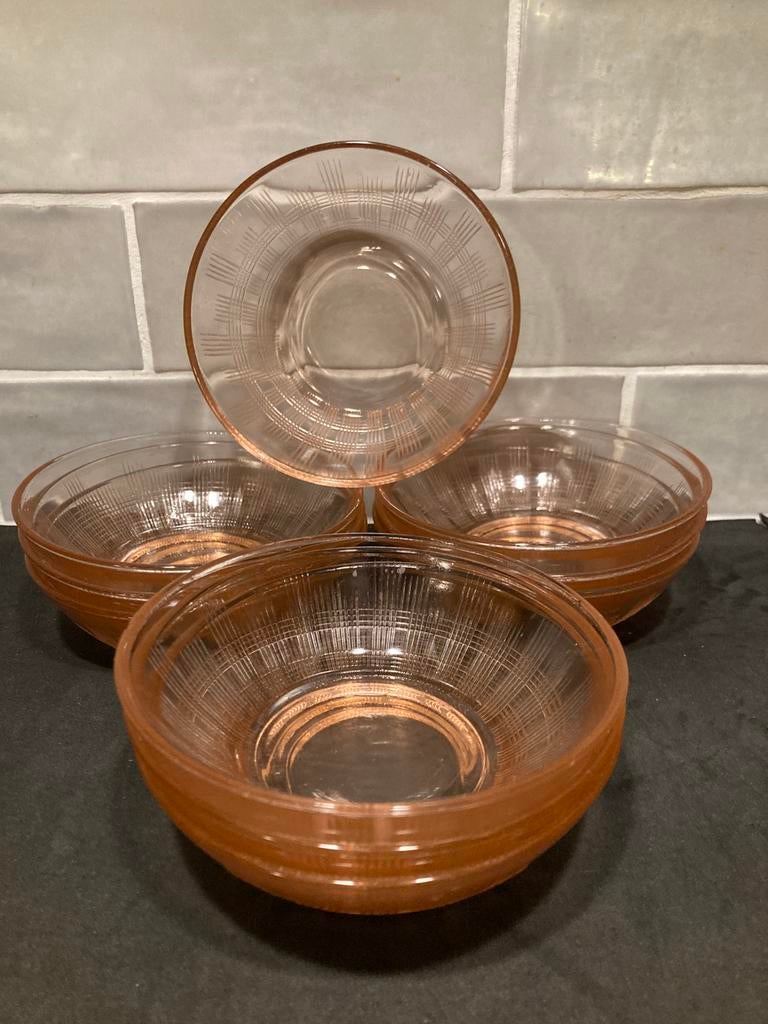 Vintage rose persglas schaaltje (010524), Gebruikt, Ophalen of Verzenden, Overige stijlen, Glas