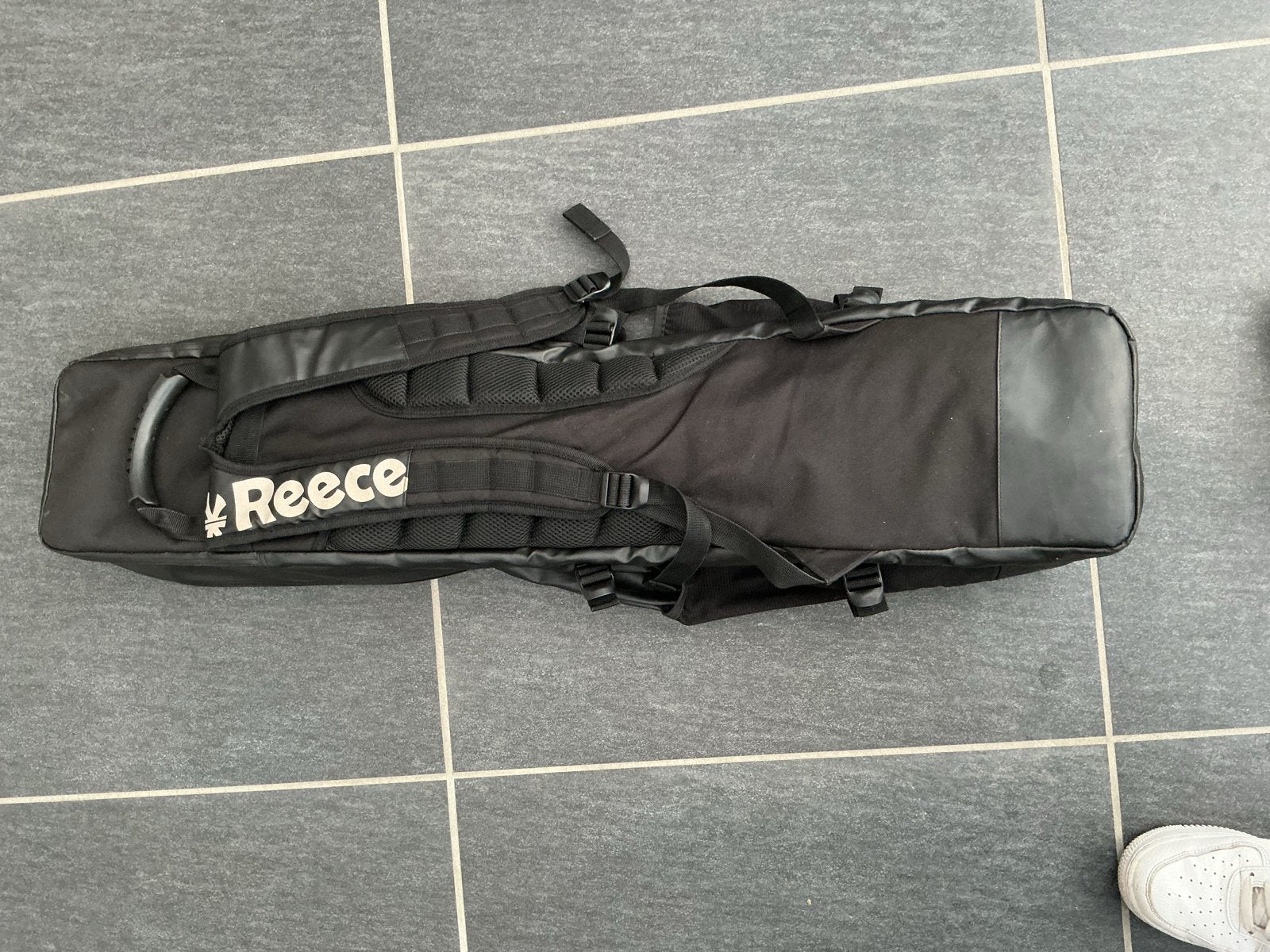 Reece hockeytas - Zwart, zo goed als nieuw, Ophalen, Zo goed als nieuw, Tas
