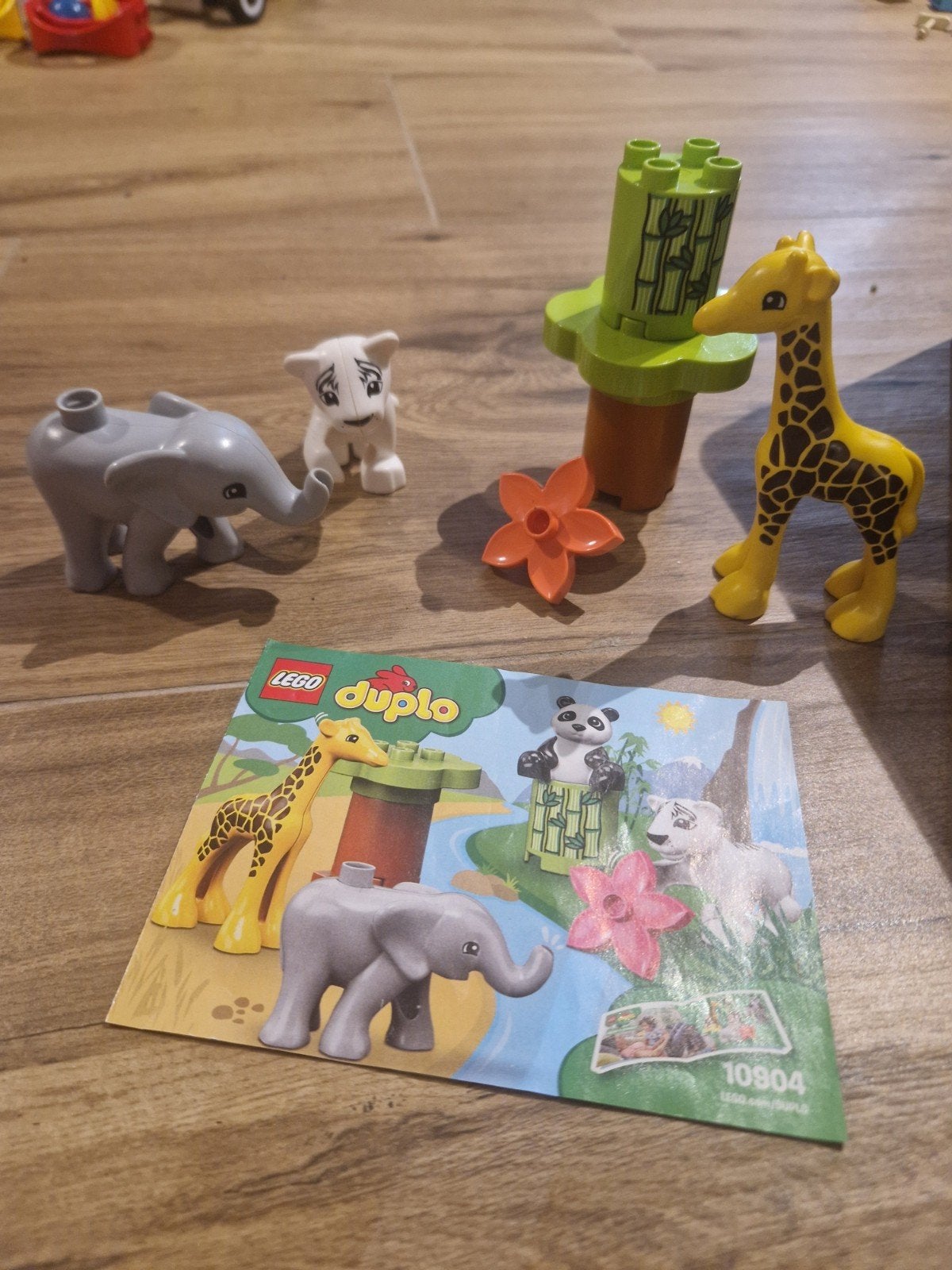 Lego Duplo 10904: Dierentuin met baby dieren, Overige thema's, Inclusief instructies, Ophalen of Verzenden, Zo goed als nieuw