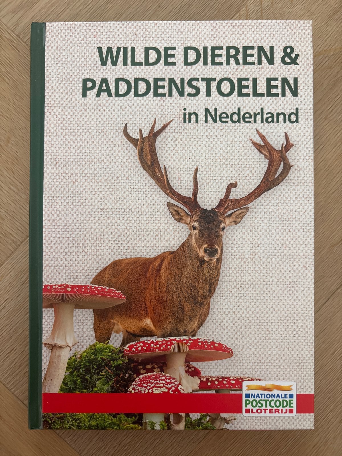 Wilde Dieren & Paddenstoelen in Nederland, Ophalen of Verzenden, Zo goed als nieuw, Natuur algemeen