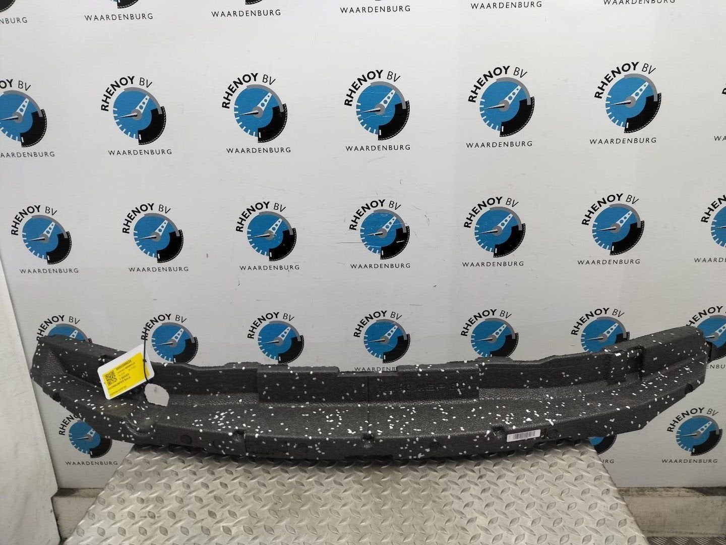BMW 2 SERIES VOORBUMPER BALK 51118055305 2020, Gebruikt, Voor, Ophalen of Verzenden, Bumper