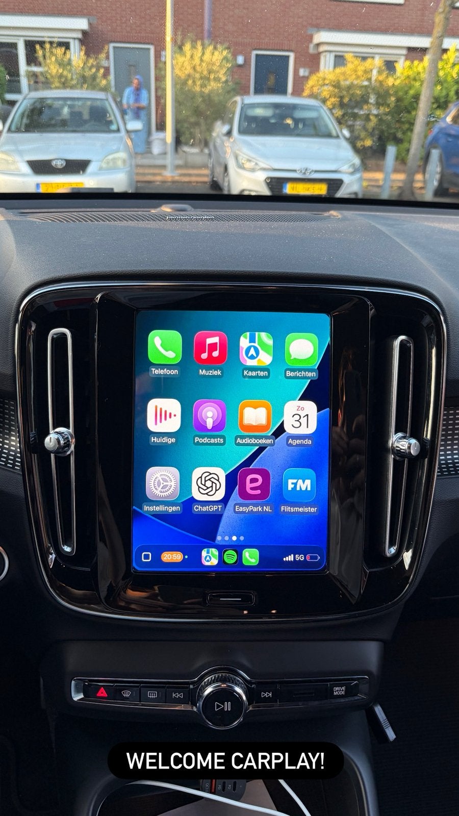 Volvo Apple CarPlay & Android Auto op volledige scherm!, Ophalen, Zo goed als nieuw, Volvo, Volvo