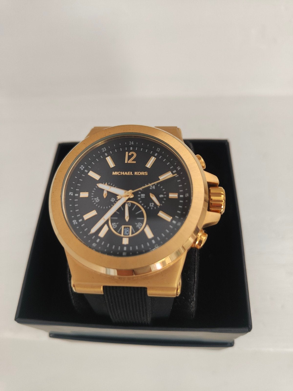 Michael Kors Polshorloge Goudkleurig met Zwarte Band, Overige merken, Overige materialen, Polshorloge, Overige materialen