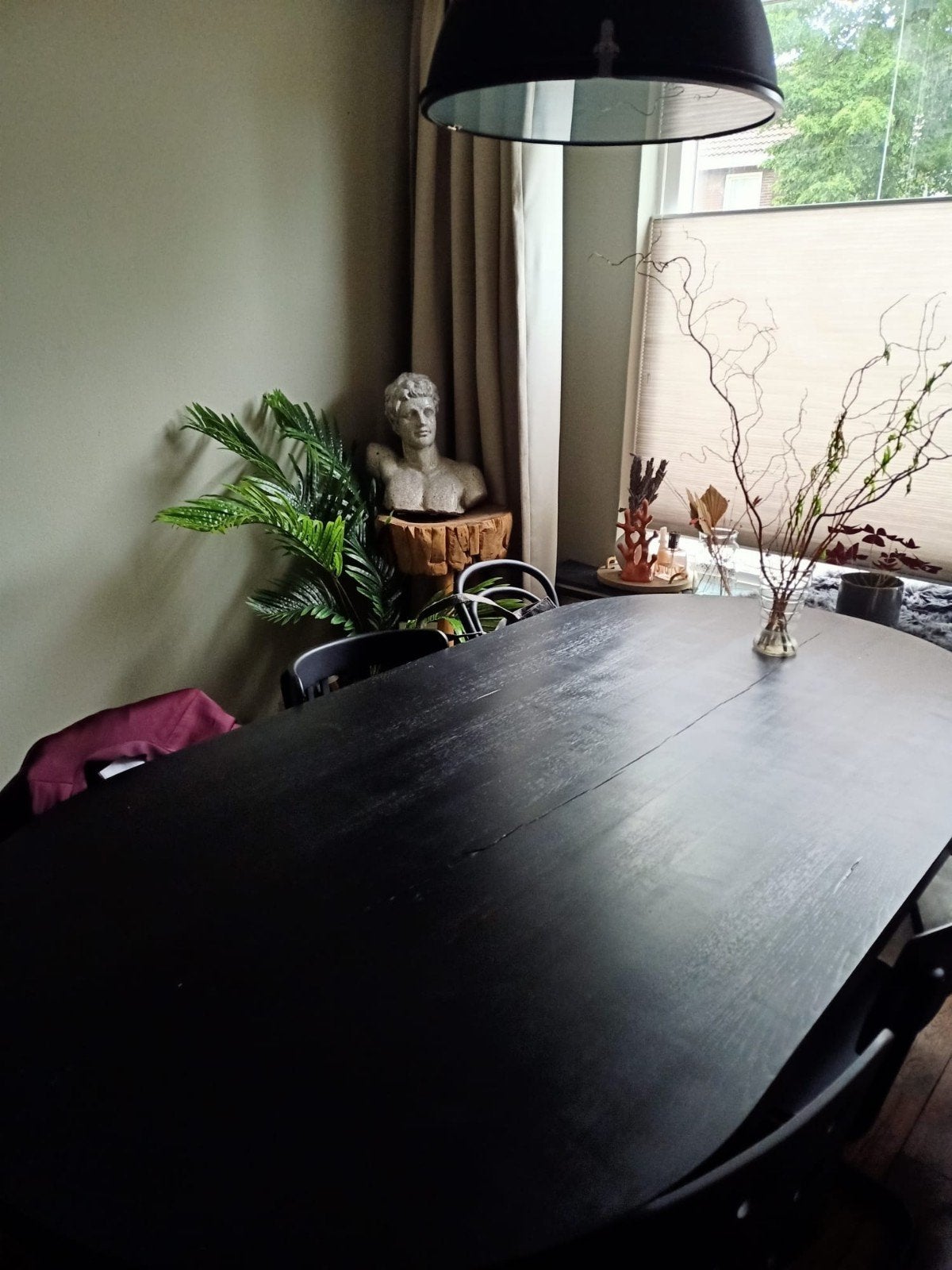 Zwarte houten eettafel 6 pers.  - Afgerond model - Opknapper, Ophalen, Gebruikt, Japandi/scandi/wabi sabi, Eikenhout