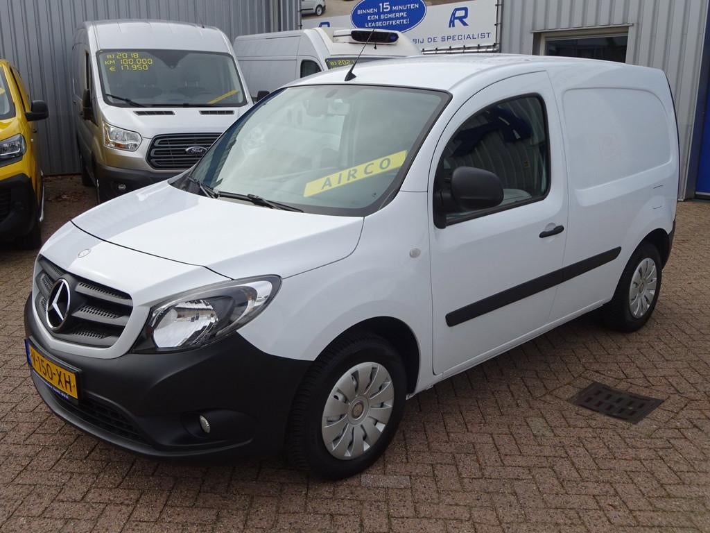 Mercedes-Benz Citan 108 CDI AIRCO CRUISE CONTROL NAVIGATIE, Auto's, Voorwielaandrijving, Stof, Gebruikt, 4 cilinders