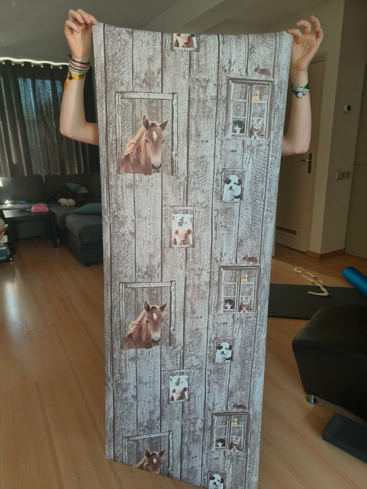 Leuk kinderbehang met dieren in ramen, Natuurlijk, Overige merken, Bruin, Ophalen of Verzenden