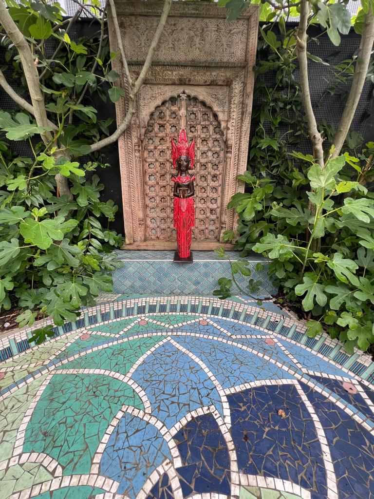 Houtsnijwerk beeld uit Bali Indonesie 83 cm, Huis en Inrichting, Woonaccessoires | Boeddhabeelden, Verburgt Vintage, Nieuw, Ophalen of Verzenden