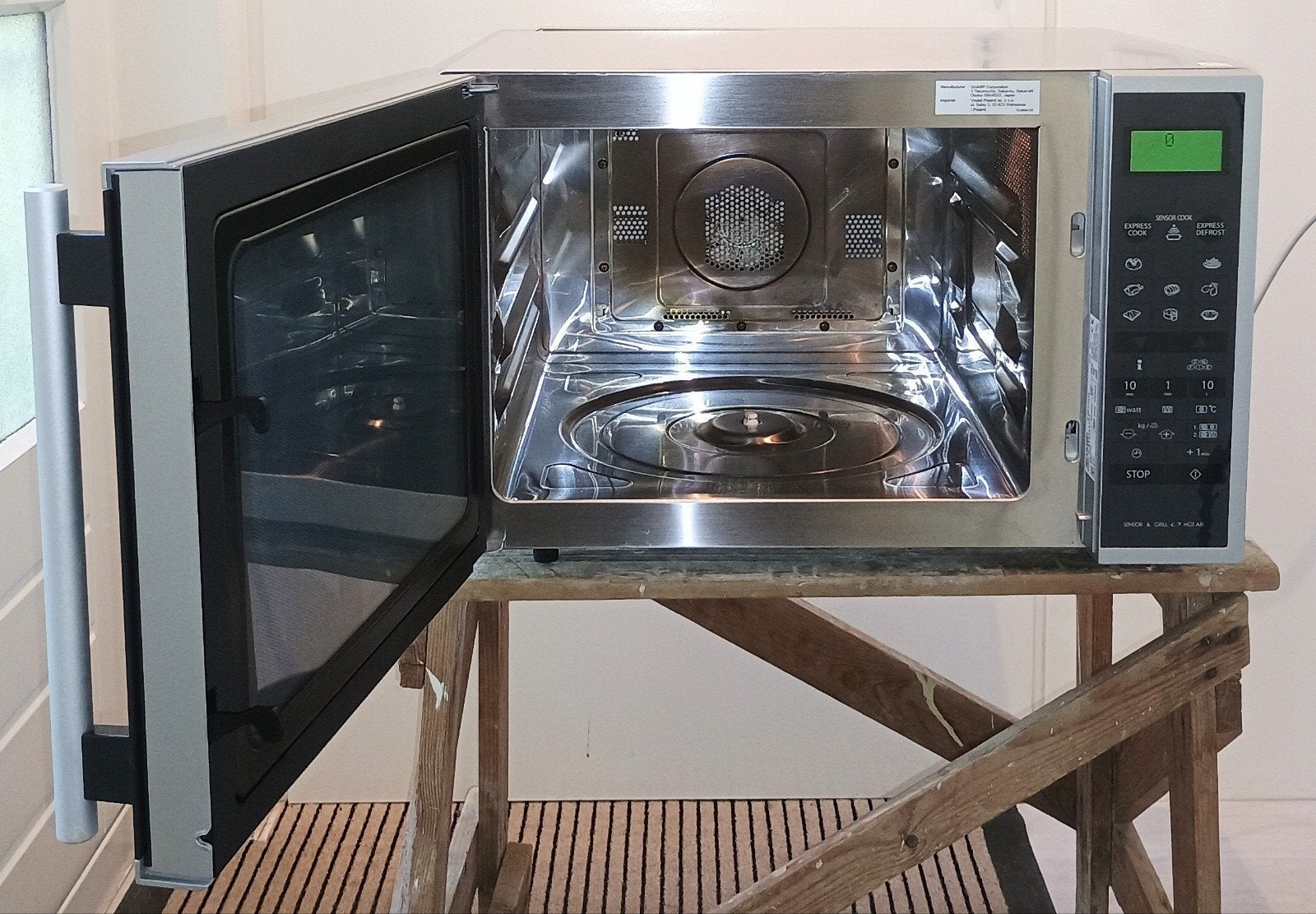 Sharp R-961(IN)W vrijstaande combimagnetron heteluchtoven, Witgoed en Apparatuur, Magnetrons, Combimagnetron, Gebruikt, Verzenden