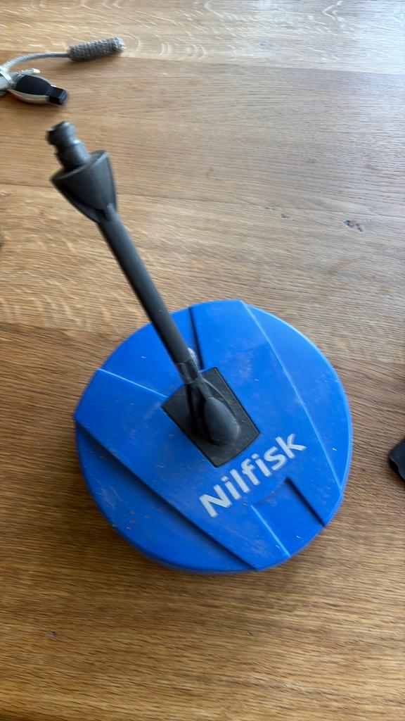 Terrasreiniger Nilfisk., Ophalen of Verzenden, Zo goed als nieuw, Elektrisch