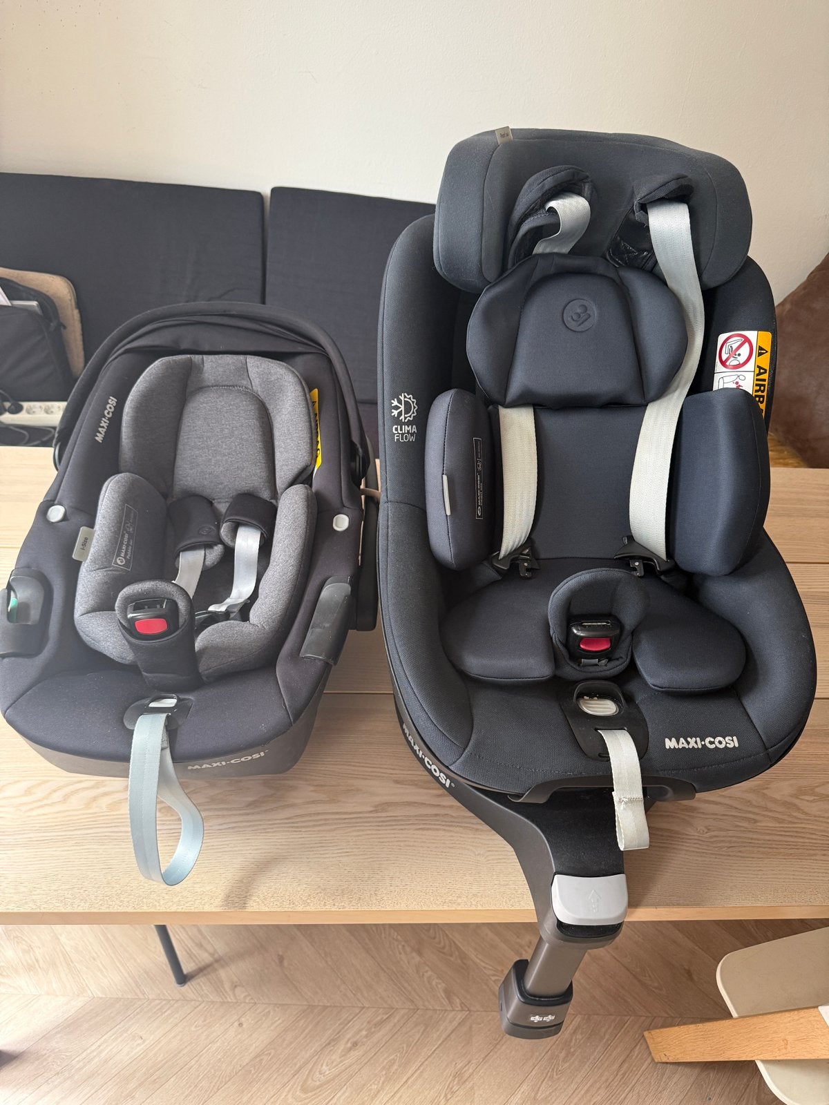 Maxi Cosi 360 set Pearl + Pebble autostoel met zitverkleiner, Ophalen, 0 t/m 18 kg, Verstelbare rugleuning, Zo goed als nieuw