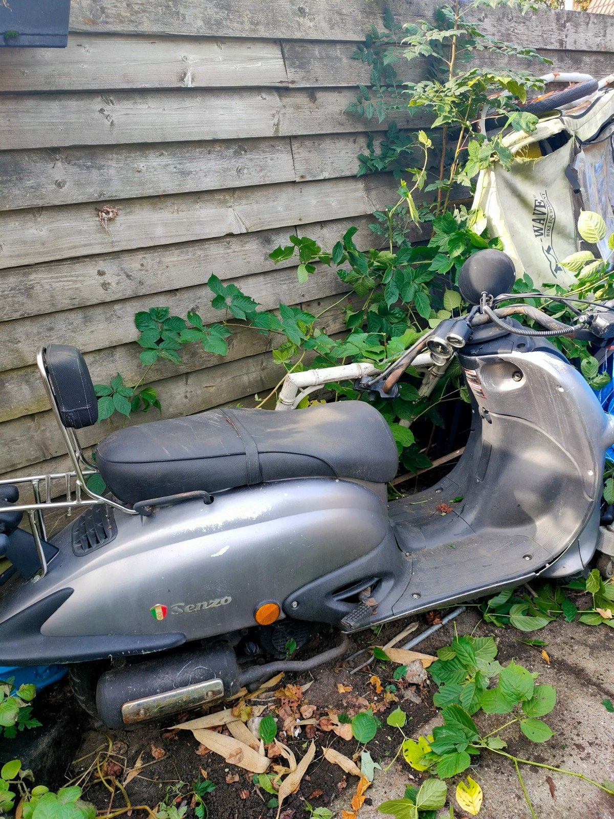 Senzo scooter - Defect, voor onderdelen of handige Harry, Ophalen, Gebruikt, Senzo