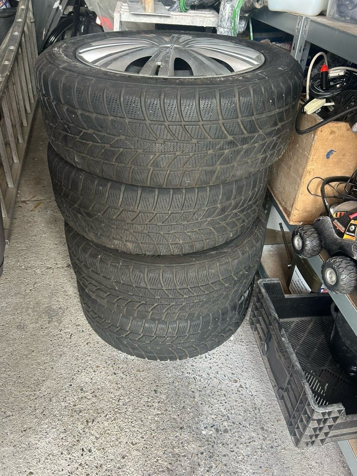 Winterbanden met velgen 205/55R16, Ophalen, Gebruikt, 16 inch, Banden en Velgen