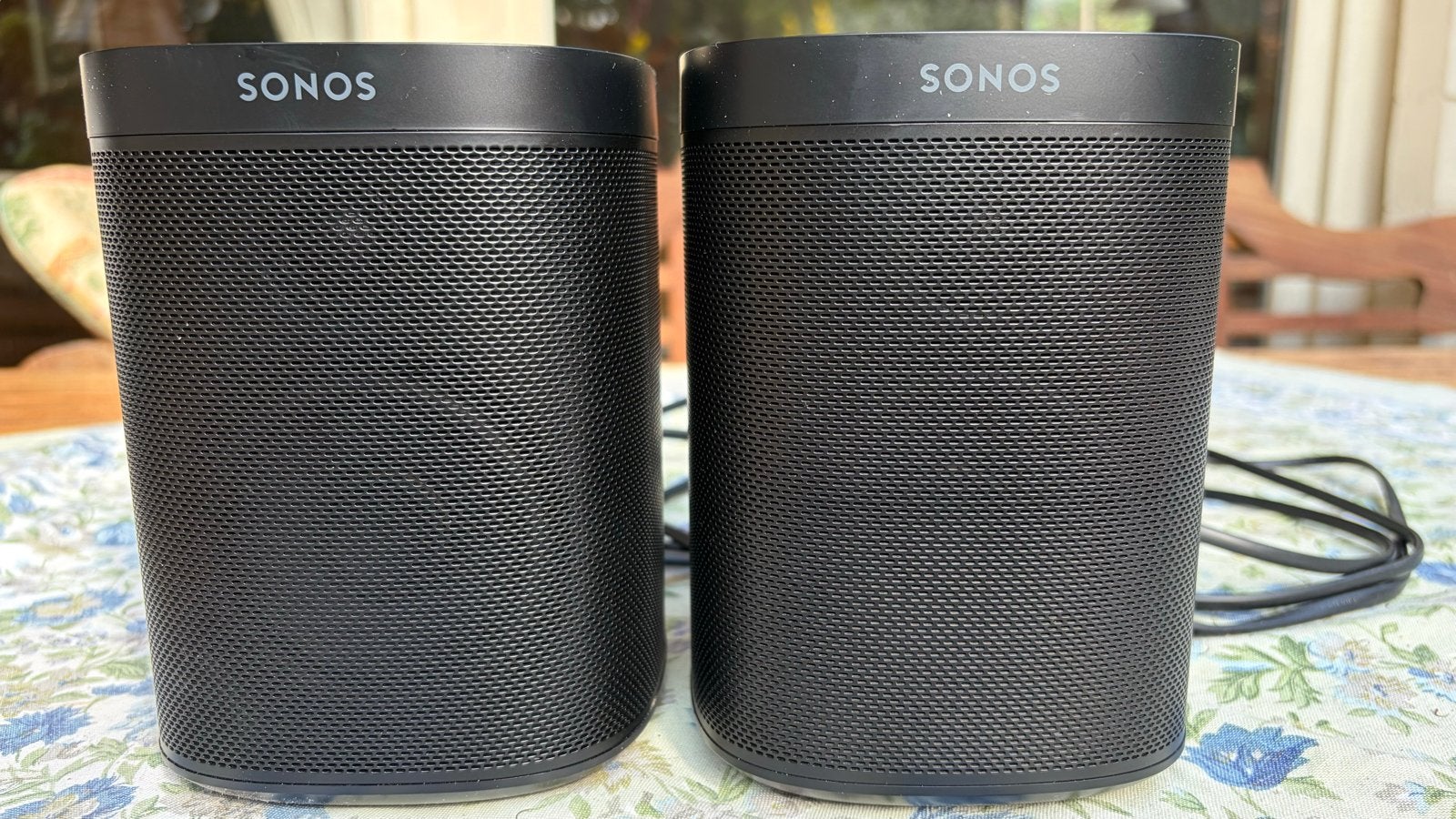 Foto 2 van Sonos One Speakerset, generation 2 - Zwart (2 stuks)