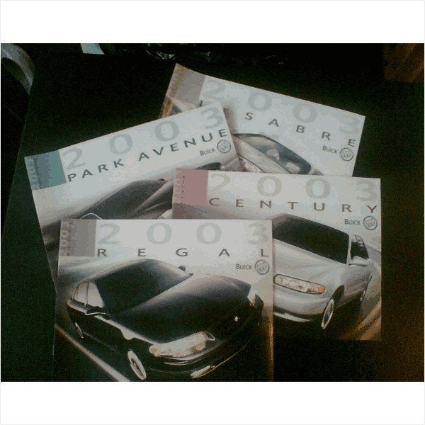 Buick Le Sabre Park Avenue Century Regal Brochure 2003 #3 En, Ophalen of Verzenden, Gelezen, Overige merken