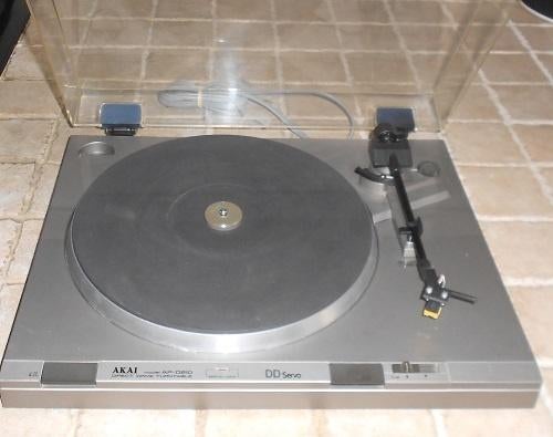 Akai draaitafel AP-B 1 ''brons-kleurig" mooi,nw naald/snaar., Ophalen of Verzenden, Refurbished, Platenspeler, Akai