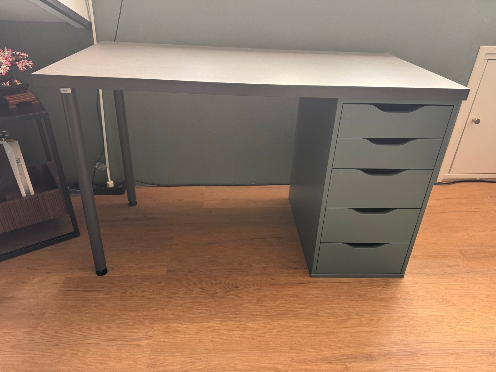 IKEA Alex bureau met ladekast - donkergroen/grijs, Ophalen, Groen, Gebruikt, Met lades